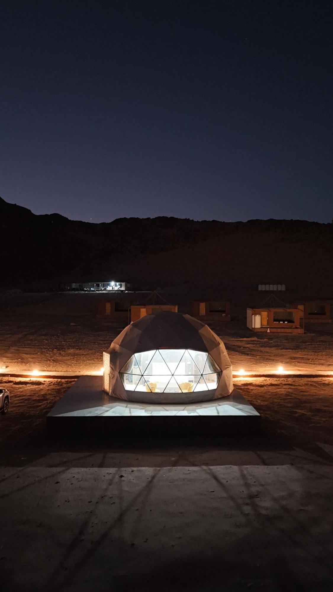 Rum Crystal Luxury Camp Wadi Rum Eksteriør billede